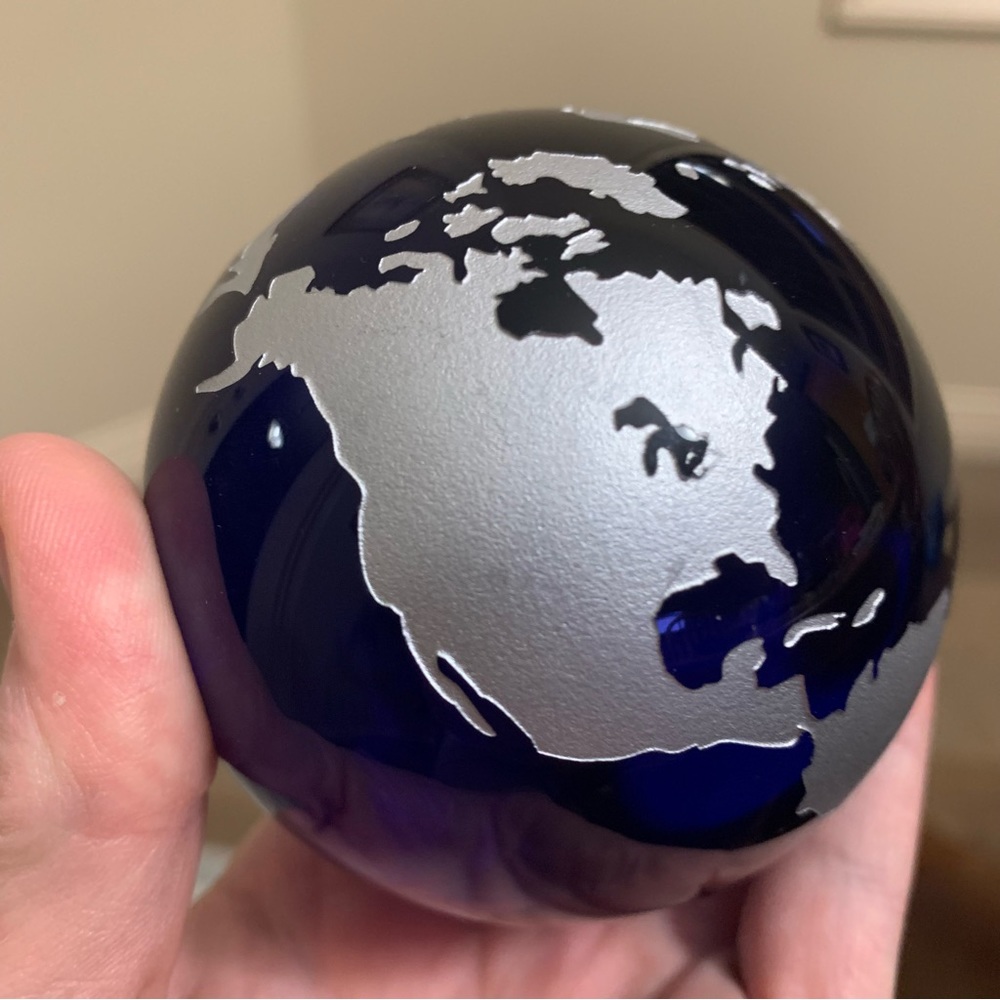 Blue sphere of the World 🌏